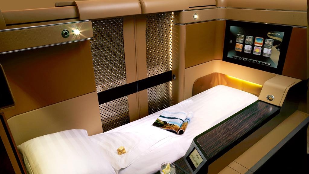 5 Most Luxurious Airlines in the World